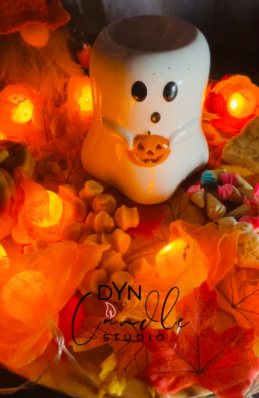 Ghost Wax Warmer für Halloween, stimmungsvolle Duftlampe für Wax Melts, schaurig-schöne Dekoration.