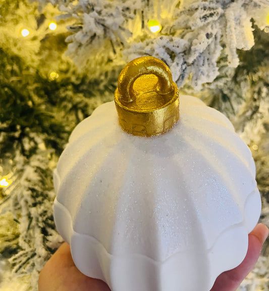 Winter Sparkle - Christmas Bauble Candle - Vorbestellung