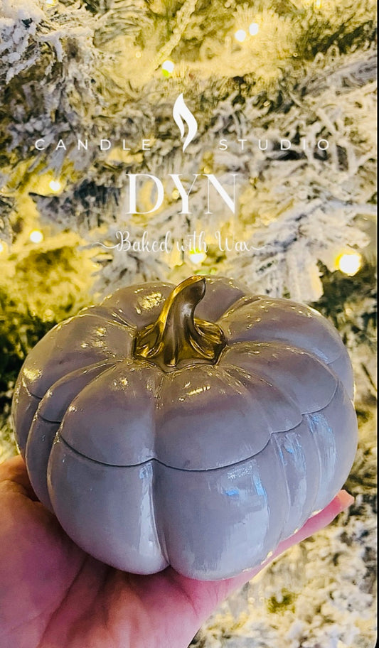 Glossy Pumpkin Candle – Luxuriöse glänzende Kerze - Vorbestellung