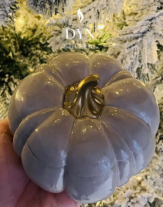 Glossy Pumpkin Candle – Luxuriöse glänzende Kerze - Vorbestellung